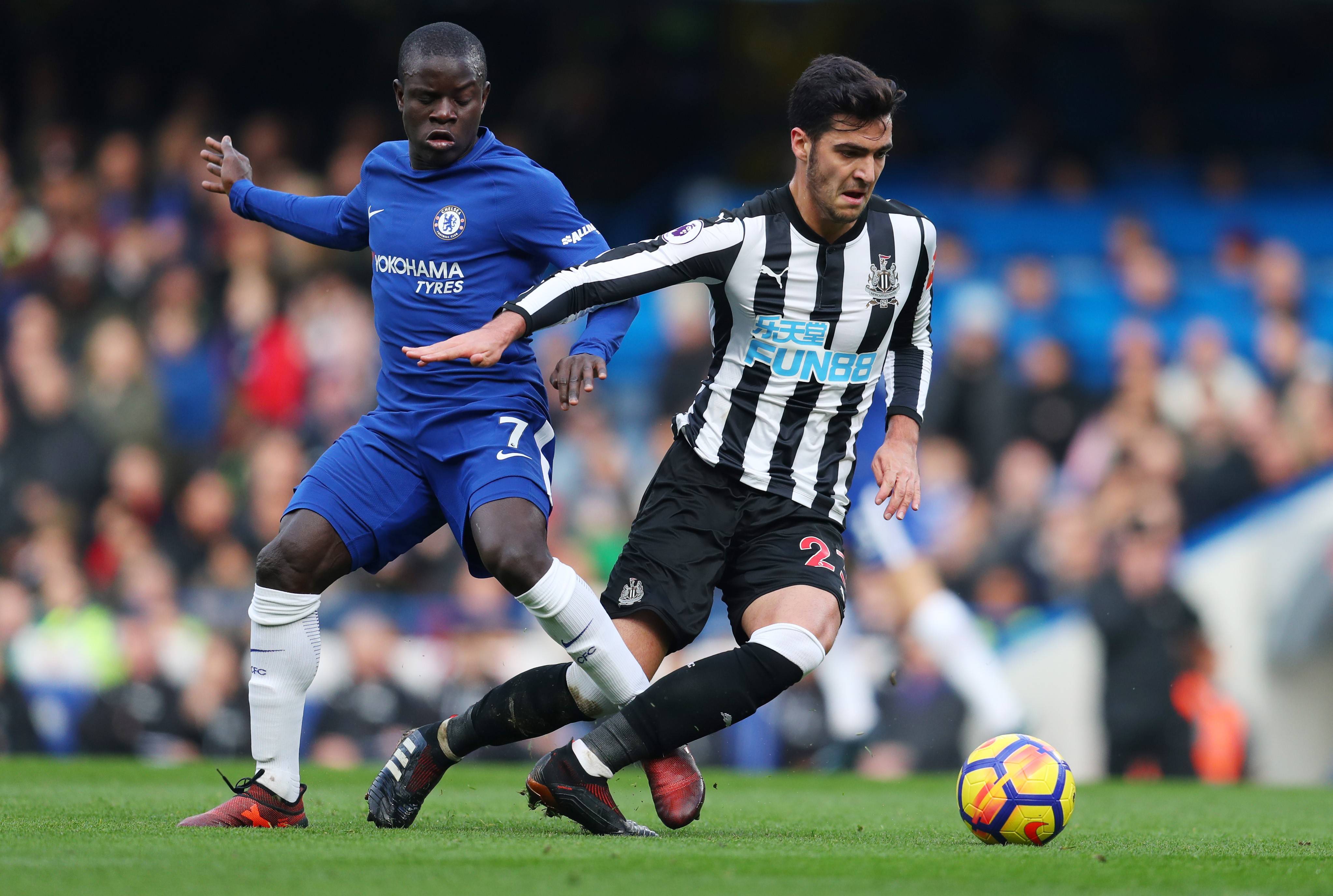 转折点纽卡斯尔豪取连胜；西甲窗口期攻防权衡；震撼外界；团队化学反应显著